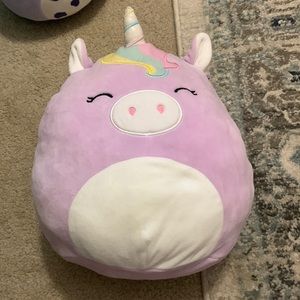 Unicorn Squishmallow